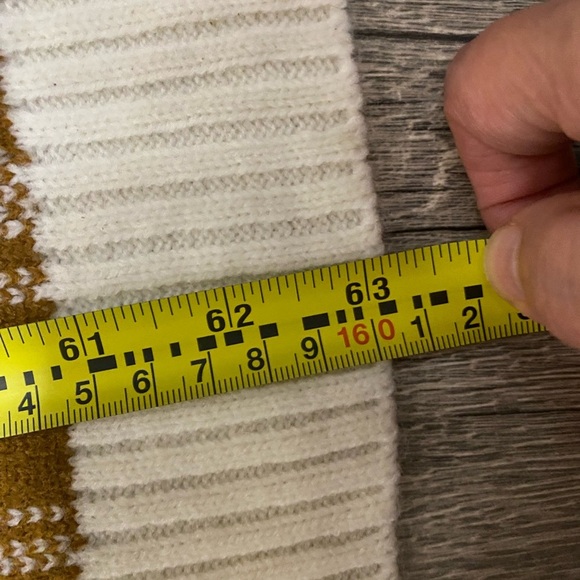 Timberland Tan Cream Plaid Knit Acrylic Scarf - New With Tags, Men's - 63”x9.5” - Picture 5 of 6